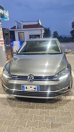 Volkswagen Golf VII 2017 1.4 Tgi Executive 110 cv