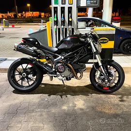 Monster 1100