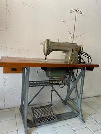 Macchina da cucire vintage PFAFF