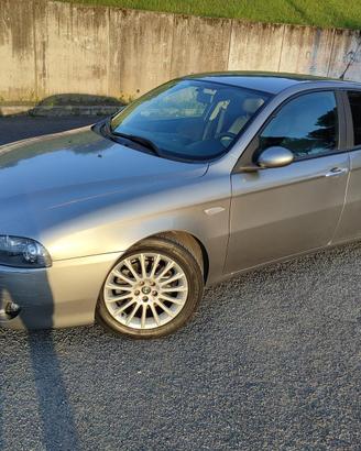 Alfa Romeo 147