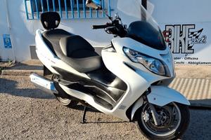 Suzuki Burgman 400