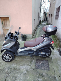 Scooter MP3 piaggio 500 touring