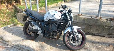 Yamaha FZ6 - 2008