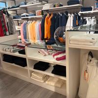 Arredamento Negozio di abbigliamento