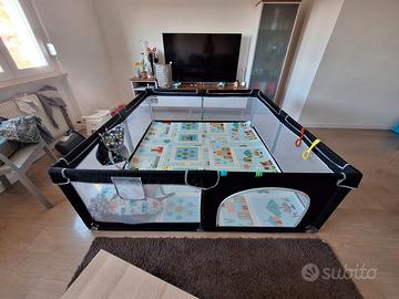 Il campo da gioco per bambini