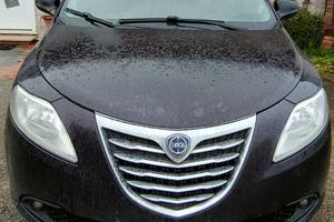 Lancia Ypsilon a metano