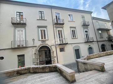 4 LOCALI A BENEVENTO