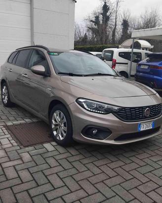 FIAT Tipo 1.6 Mjt S&S SW Lounge
