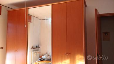 Armadio camera da letto, e mobili soggiorno