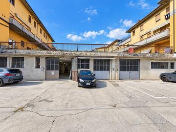 Immobile di 200 m² con 2 locali a Cellatica