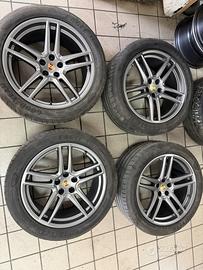 Cerchi originali Porsche macan 20