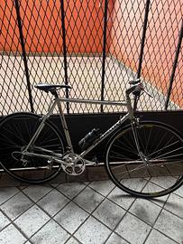 Bici da corsa pinarello