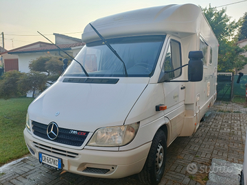 Camper Mercedes - Kentucky Royal 4 Semintegrale