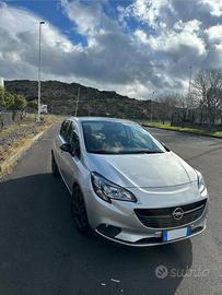 Opel corsa 1.2 b-color 120’ anniversary