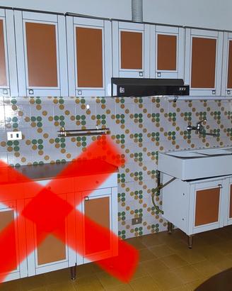 FREE!! CUCINA VINTAGE ANNI 70