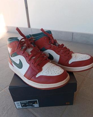 Air Jordan 1 mid Sail/Midnight Green n.40.5