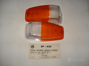 APE 150- Coppia trasparenti posteriori rif RP420
