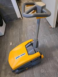 ROLLY NRG 7½ M 33 BC 20 Ah Ghibli & Wirbel