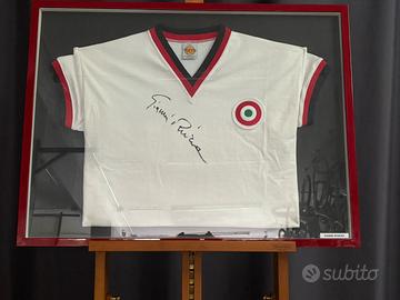 Maglia sportiva autografata