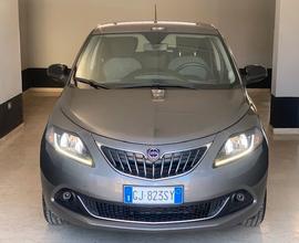 Lancia Ypsilon 1.0 FireFly 5 porte S&S Hybrid Silv