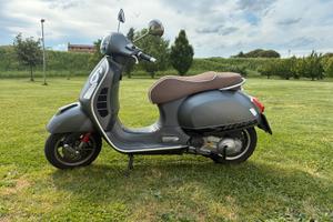 Vespa Piaggio 300cc