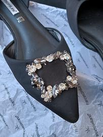 scarpe con inserti in gioiello stile Swarovski 