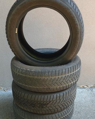 Gomme Invernali Nuove Dunlop 235/55R19 MAI MONTATE