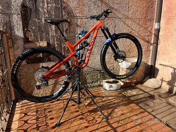 CANYON SPECTRAL 29 AL5 M - MTB ENDURO