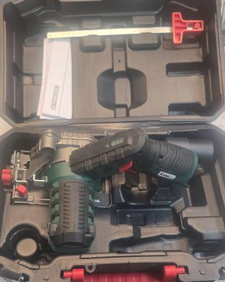 Sega circolare a batteria Nuova mai usata