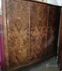 Armadio stile Chippendale 