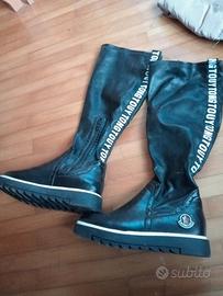 stivali Moncler 