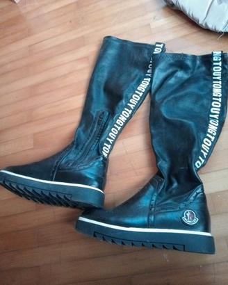 stivali Moncler 