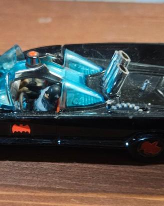 Batmobile Corgi vintage 1:43