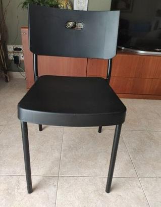 5 Sedie IKEA Herman Nere - Impilabili - Chieri