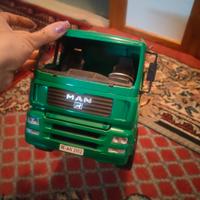 camion con gru e bidoni Bruder 