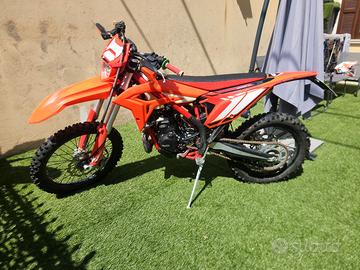 beta x trainer 300 2t
