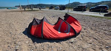 Kite surf  Cabrinha 8 e 11m  con barre el  lesch