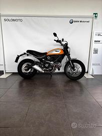 DUCATI Scrambler 800 Flat Track Pro