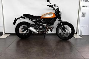 DUCATI Scrambler 800 Flat Track Pro