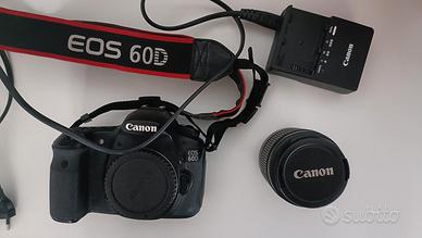 Canon EOS 60D + grip BG-E9 + 18-55mm + Flash 430