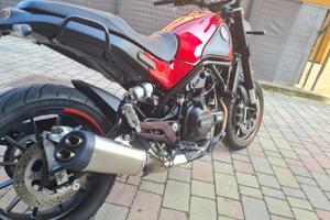 moto benelli leoncino 500