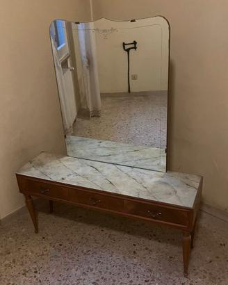 Toeletta anni 50