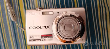 fotocamera digitale nikon