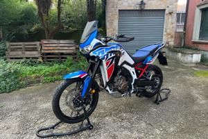 Honda africa twin 1100 9.000km 2023