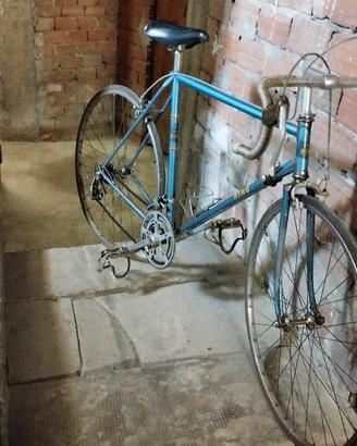 bici da corsa lega leggera 