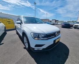 Volkswagen Tiguan 2.0 TDI SCR DSG Business BlueMot
