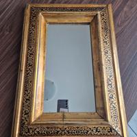 specchio antiquariato in legno con cornice oro 