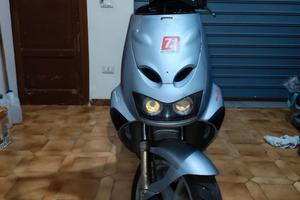 aprilia sr 150