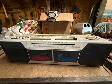 radioregistratore Telefunken vintage