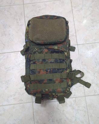 Zaino flecktarn 25L sistema MOLLE